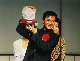 /images/0000/4155/japanaward5.jpg